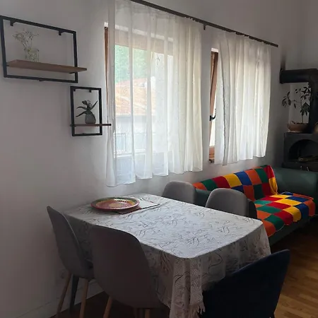Two Flat In The Center Of The City! アパート *
