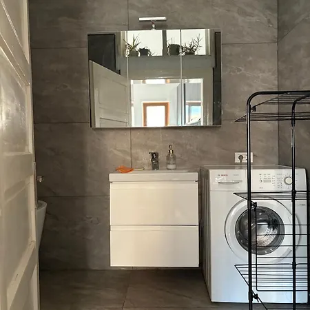 High Ceilings, Two Bedroom Flat In The Center
